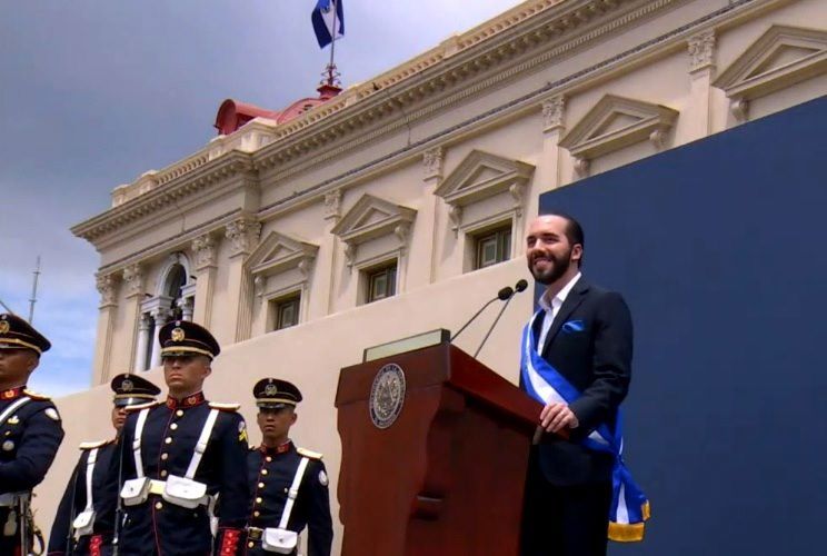 polianalitica-nayib-bukele-lidera-ranking-de-aprobacion-de-mandatarios-en-america-latina